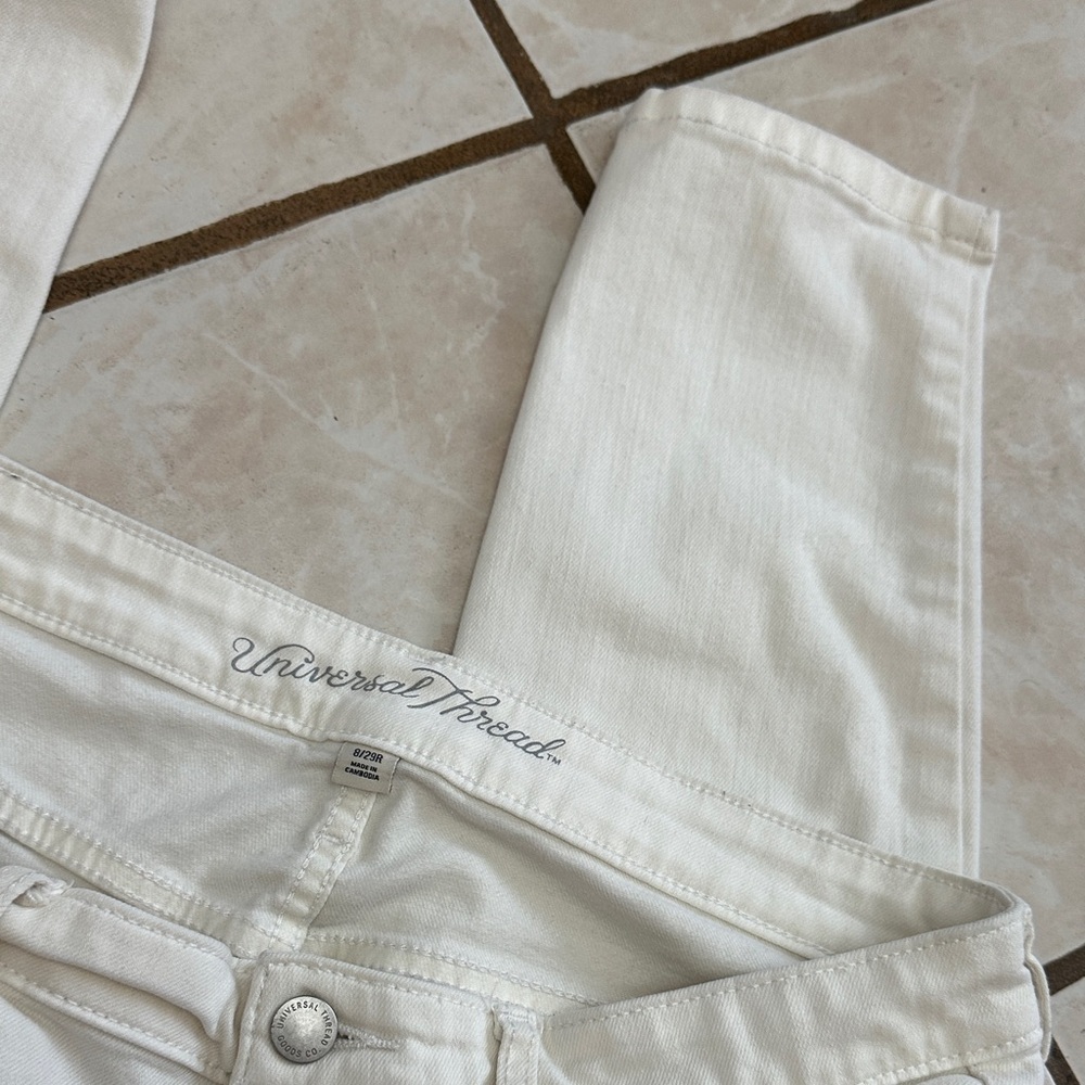 Universal Thread Off-White Jeans - Picture 3 of 4